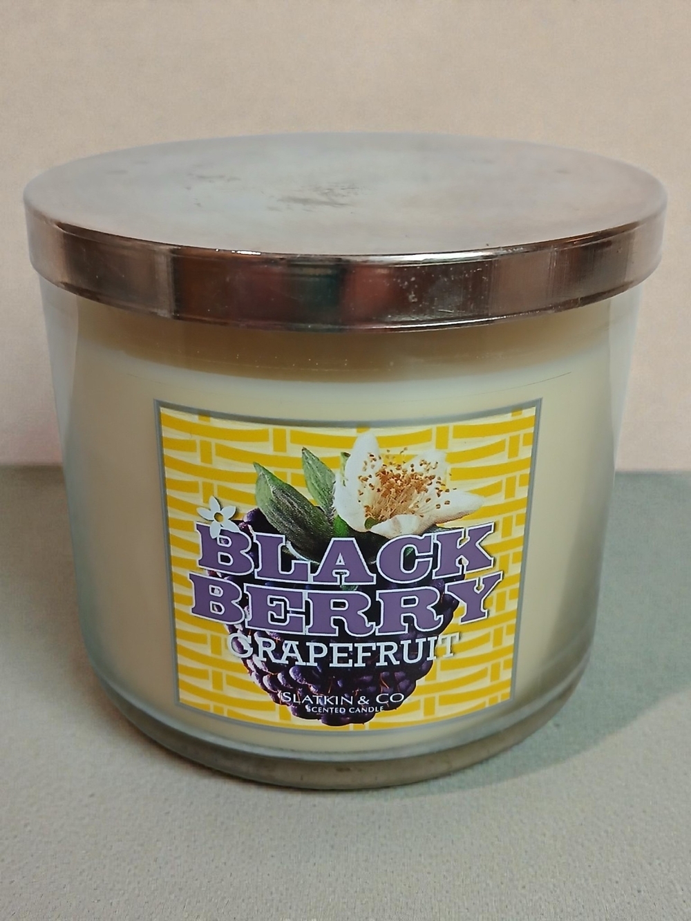 Blackberry Grapefruit Scented Candle - Purple & Yellow